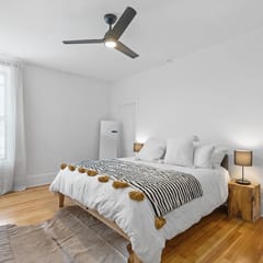 Lawless Rico: Metropole Room