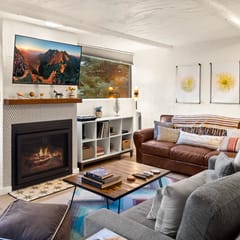 Alpine Escape: Fire+Tub+Terrace
