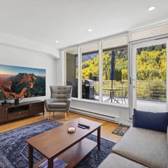 Canyon Vista: Long Term Luxury Stays