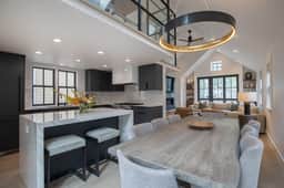 1st In Line: Mtn. Modern Home, Hot Tub & High End