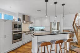 Alpine Artistic: Bright & Modern