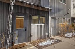 The Hoot Studio: Luxe Basecamp