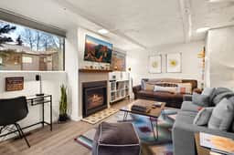 Alpine Escape: Fire+Tub+Terrace
