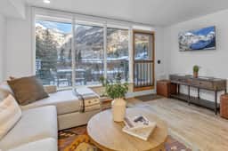 The High Life: Mountains & Main
