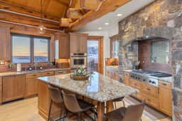 The Wilson Vista: Epic Space & Solitude