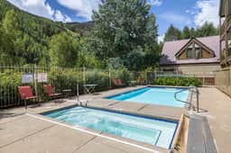 Viking Soul: Sunny, Slopeside, Lodging W/Hotub