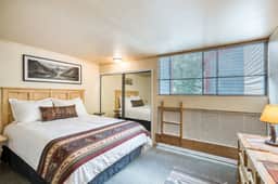 Kachina Corner: Approachable Adventure w/ Hot Tub