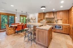 Ski, Hike & Unwind — Heart of Telluride — 3bd/3ba