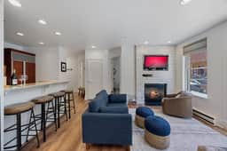 Ballard Bliss - Modern, Comfortable 3BR/3BA - Image 3