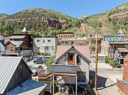Petite Penthouse: Central Telluride