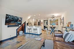 Base Camp Boutique: Ski-In/Out, Hot Tub, In Town - Image 2