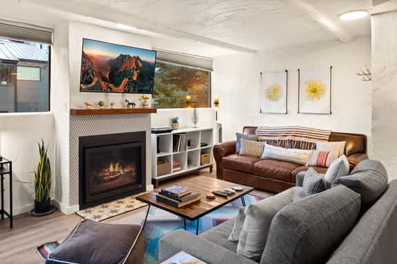 Alpine Escape: Fire+Tub+Terrace - Image 1