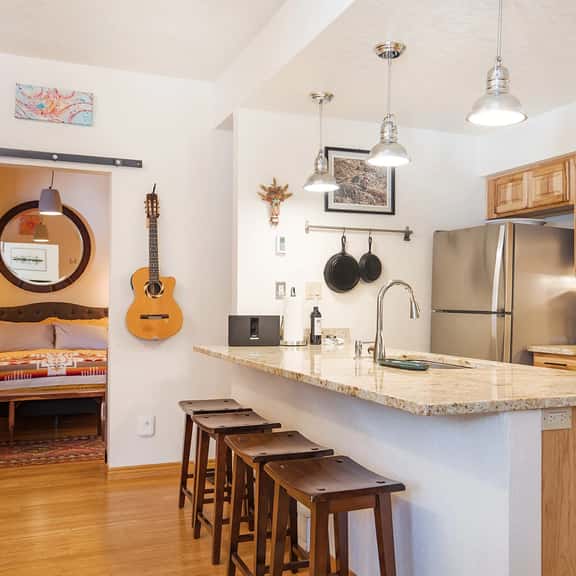 The Corner Pocket: Style & Space w/ pool & hot tub! - Image 1