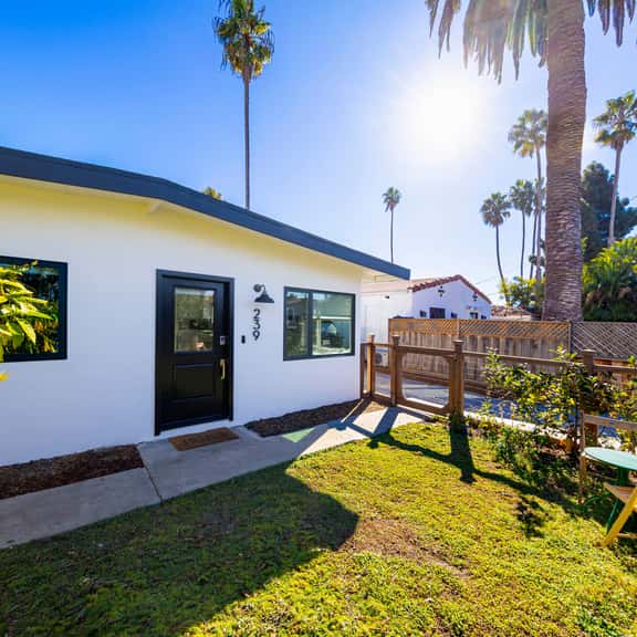 Casa Clemente: A Beach Bungalow - Image 1