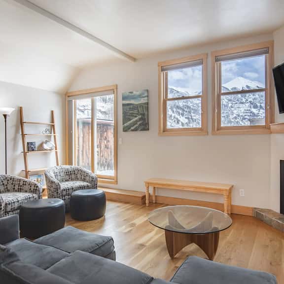Livery Loft: Mountains on Main - Image 1