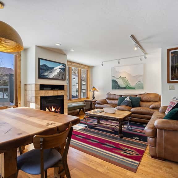 Cozy, Central 3BR Gem: Hot Tub + Fireplace - Image 1