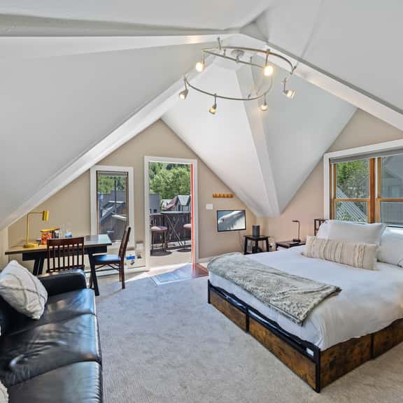 Petite Penthouse: Central Telluride - Image 1