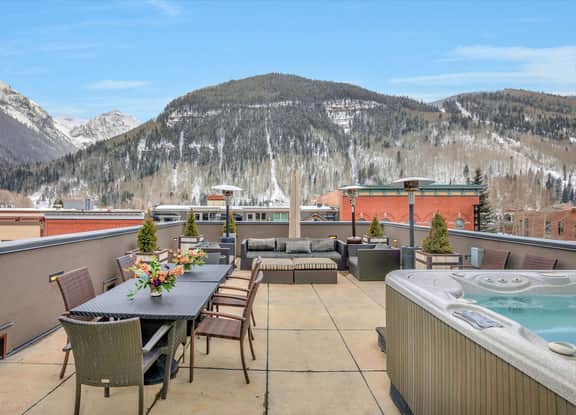 TruLux Penthouse: A Premier Telluride Experience