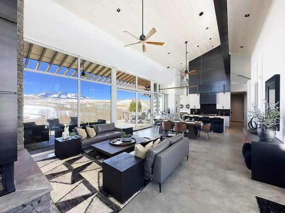 Telluride Luxe: Style and Space 3 mins to Skiing!
