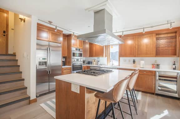 Telluride Summer Luxury | Riverfront 3BR Near Gondola/Trails