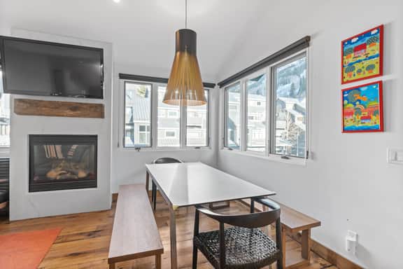 Alpine Artistic: Bright & Modern