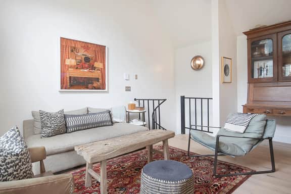 Downtown Dahl Haus: 2 bed/2 bath