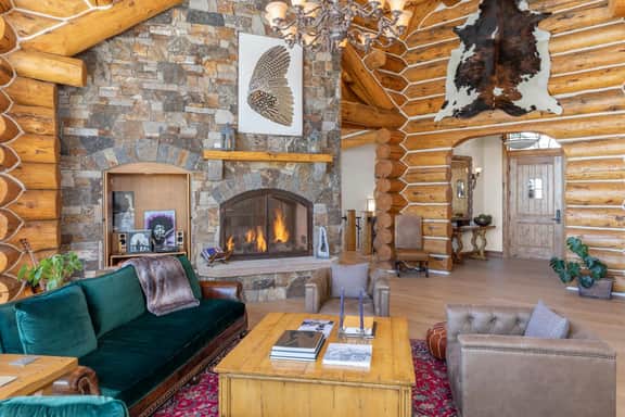 The Wilson Vista: Epic Space & Solitude