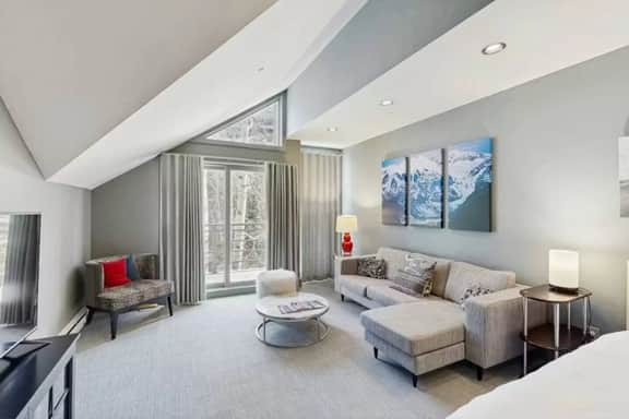 Blue Mesa Boutique: Ski IN/OUT Sleeps 6!