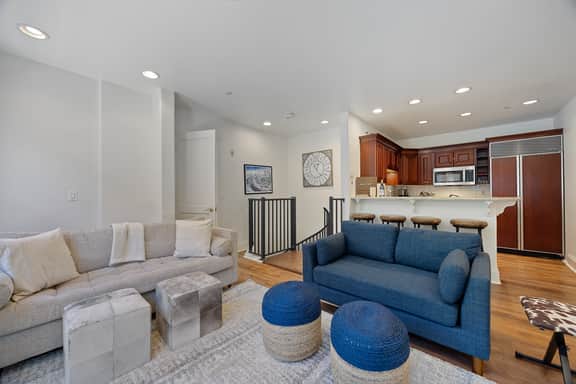 Ballard Bliss - Modern, Comfortable 3BR/3BA - Image 5