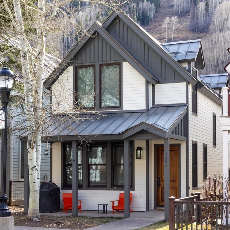 Alpine Meadows Victorian Getaway: 3 bed/4 bath